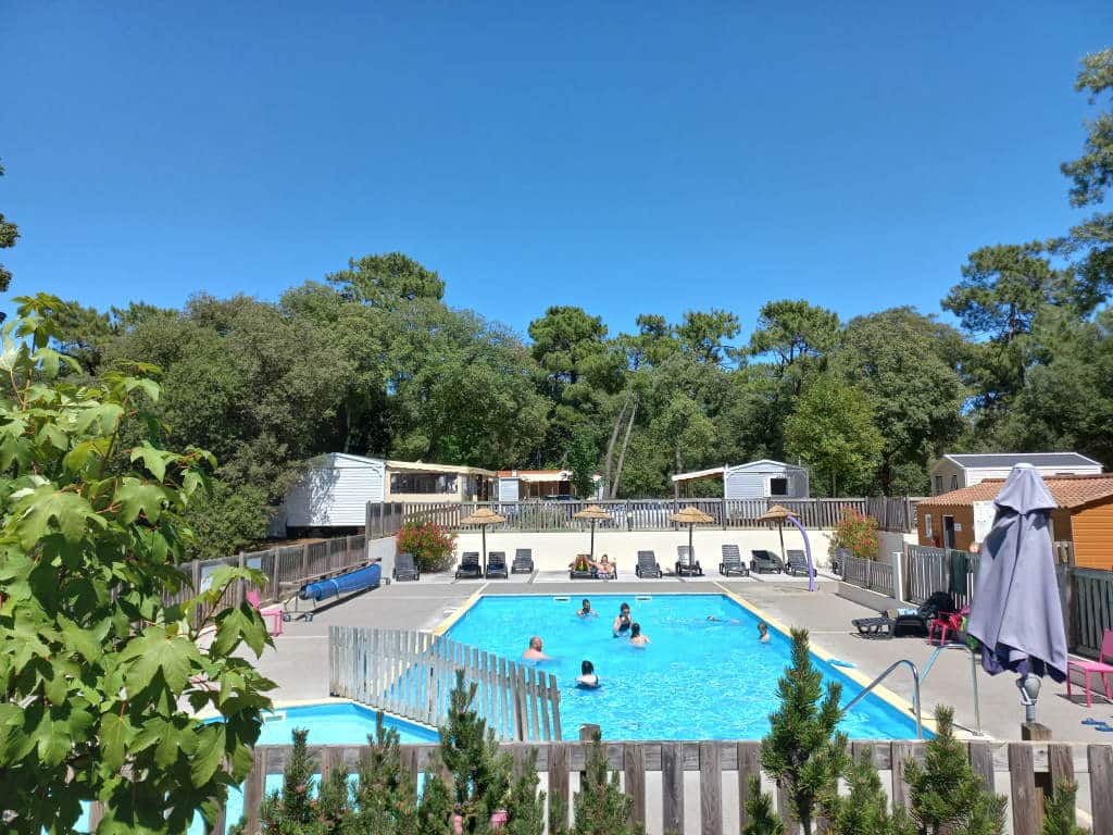 camping avec piscine près de Talmont-Saint-Hilaire