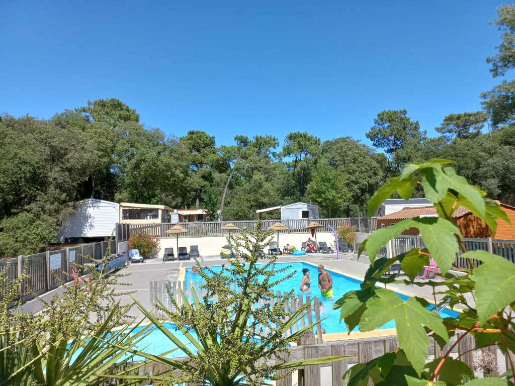 camping avec piscine chauffée en vendée (85)