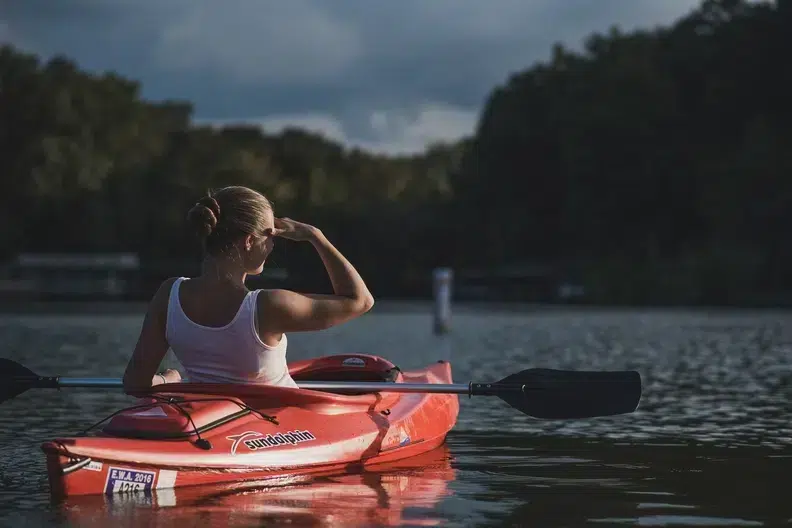 canoe trip camping parfum dete