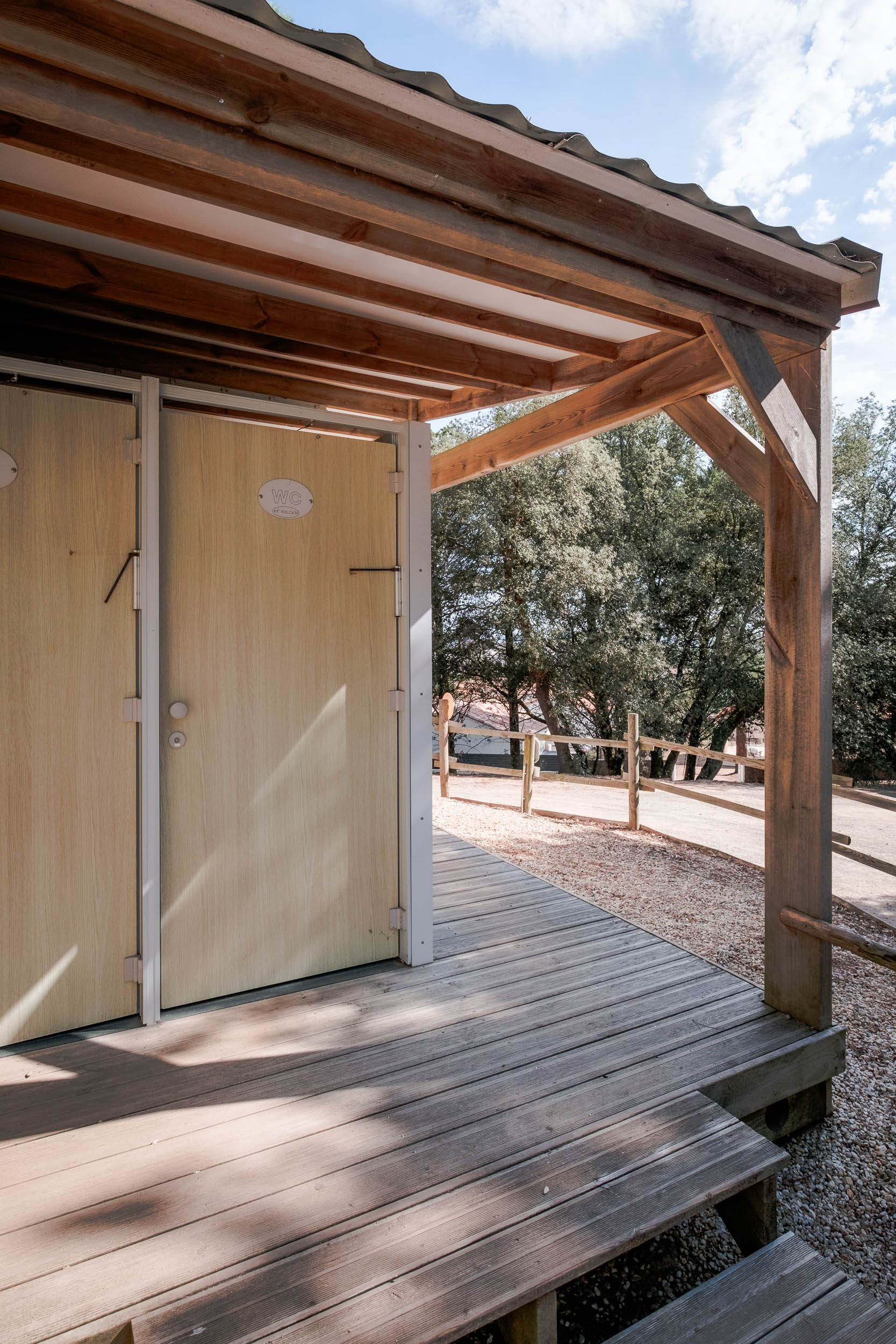 Sanitaires camping parfums d été